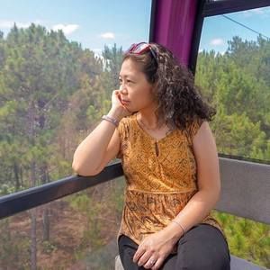 Meet your Posher, Sunny